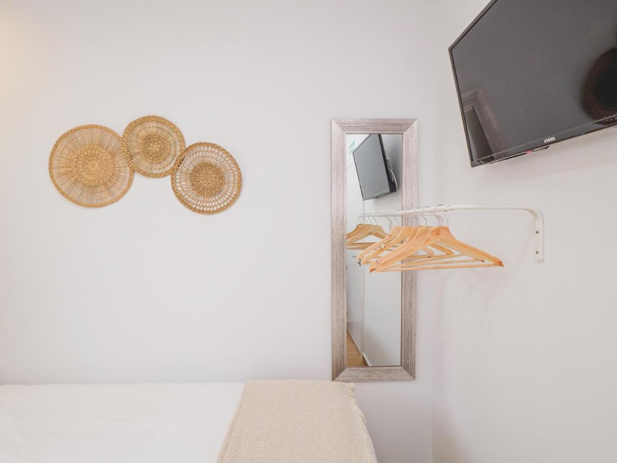 Cubo'S Hostal William'S Sunny 5 With Breakfast Torre de Benagalbοn Εξωτερικό φωτογραφία