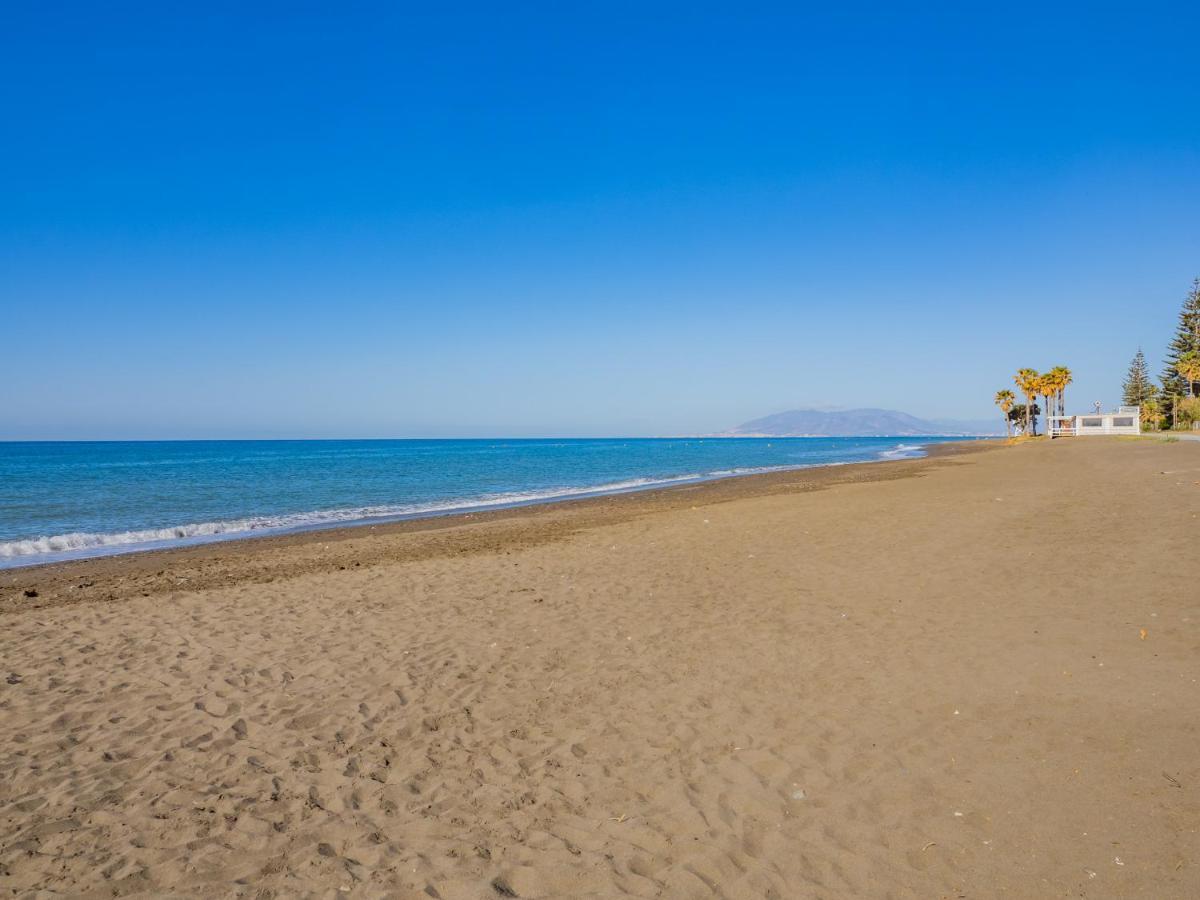 Cubo'S Hostal William'S Sunny 5 With Breakfast Torre de Benagalbοn Εξωτερικό φωτογραφία
