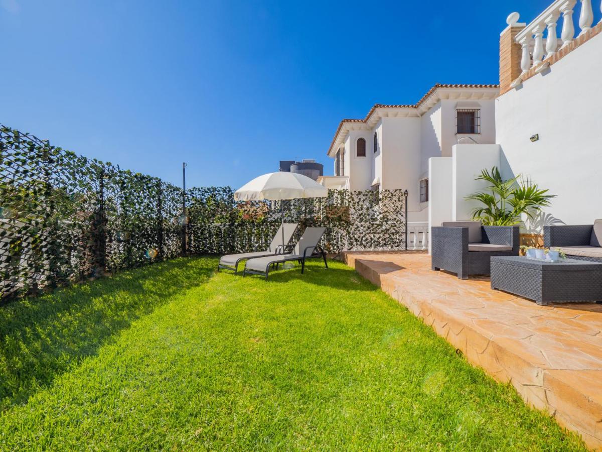 Cubo'S Hostal William'S Sunny 5 With Breakfast Torre de Benagalbοn Εξωτερικό φωτογραφία